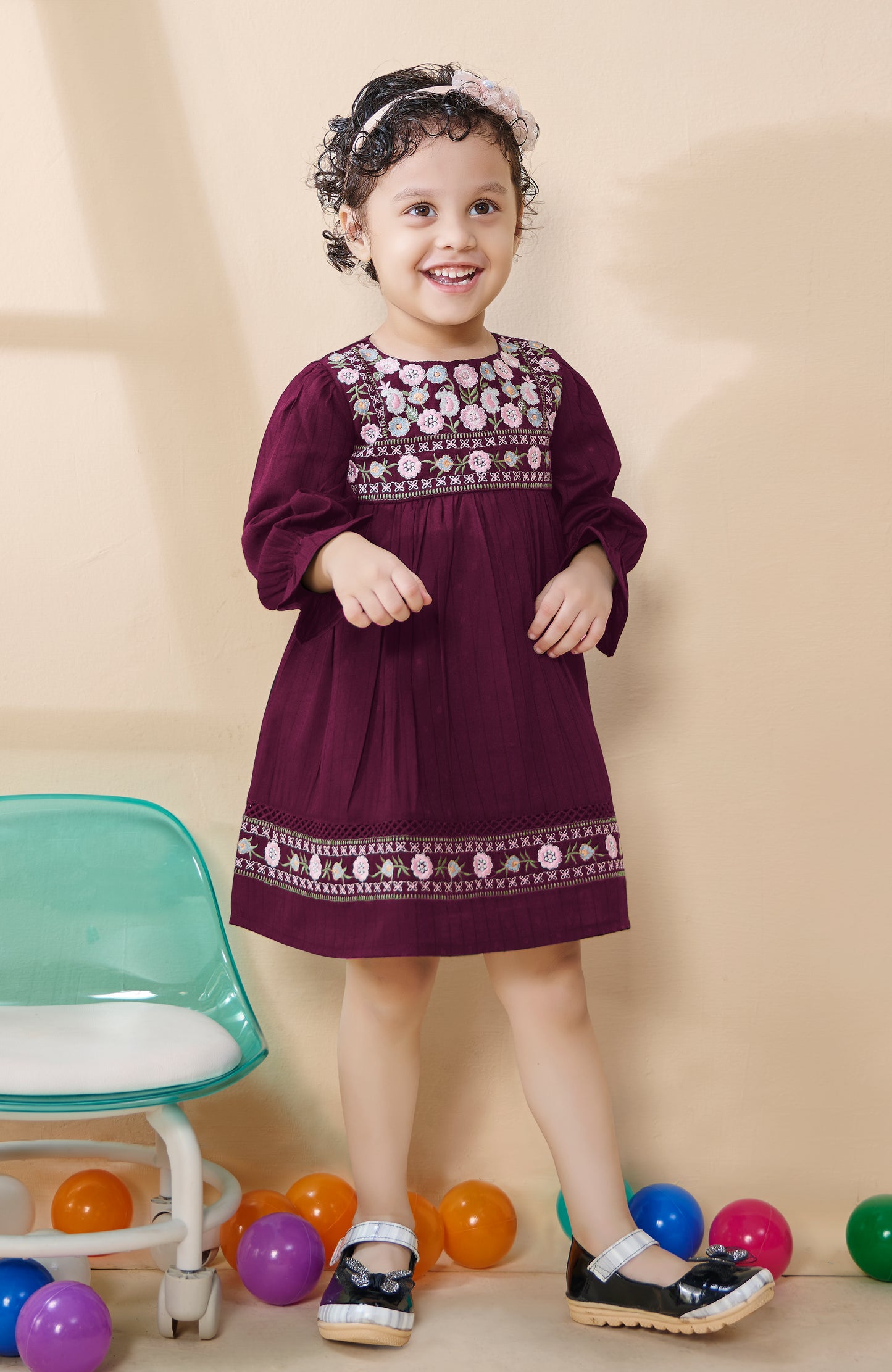 TINY TWILLS FLORAL SHORT YOKE EMBROIDERED DRESS