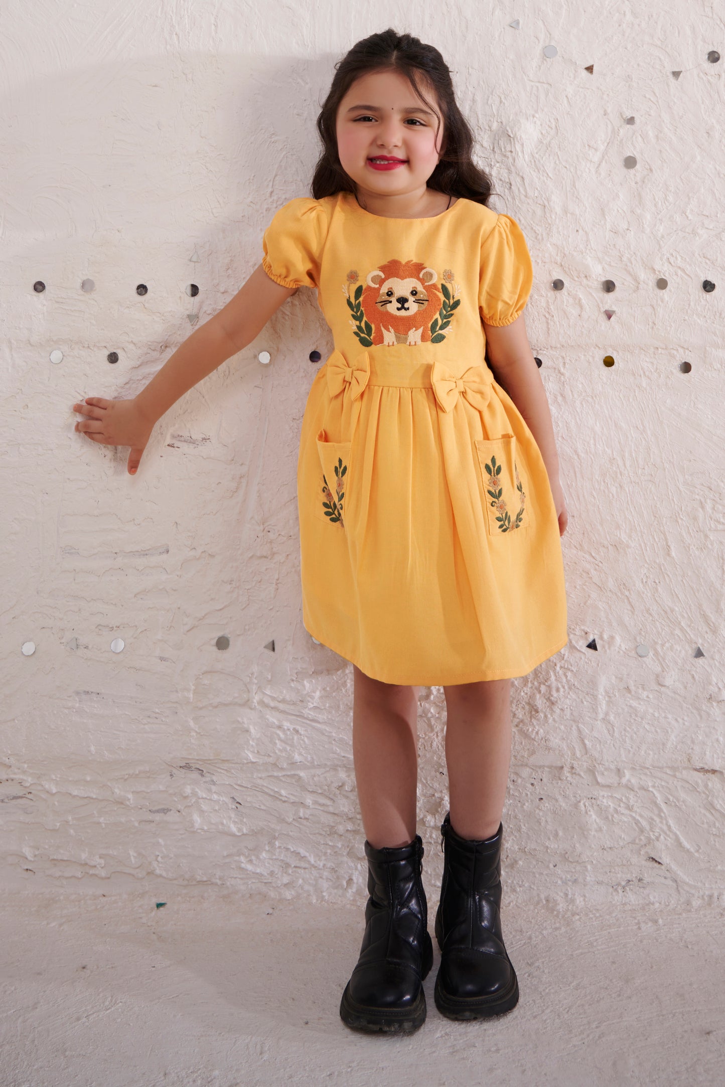 TINY TWILLS LION EMBROIDERED FIT & FLARED DRESS