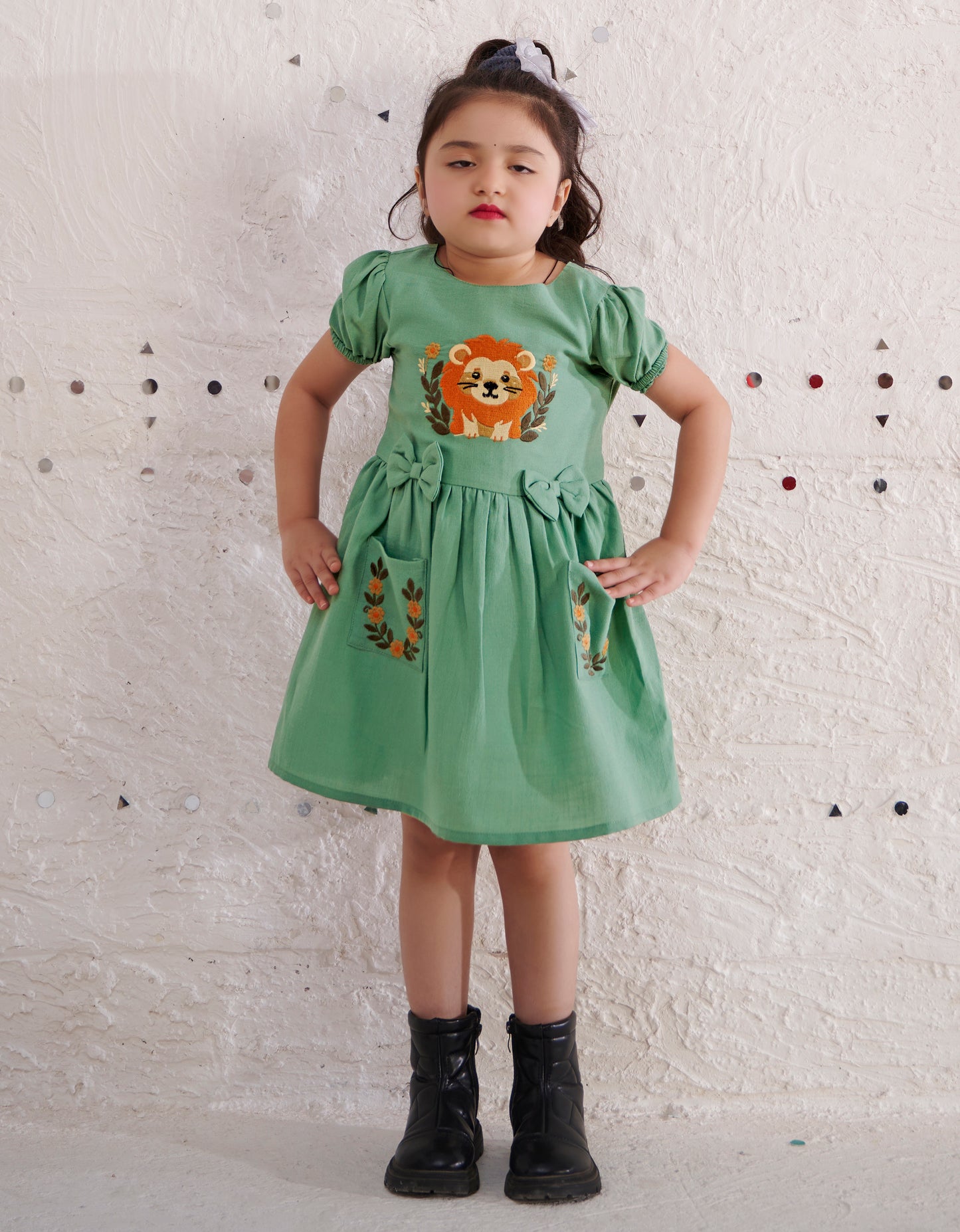 TINY TWILLS LION EMBROIDERED FIT & FLARED DRESS