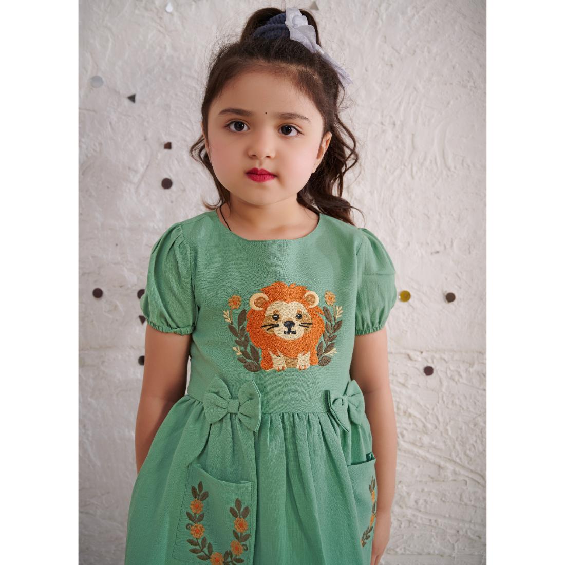 TINY TWILLS LION EMBROIDERED FIT & FLARED DRESS